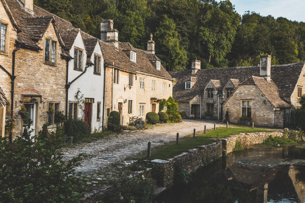 Castlecombe