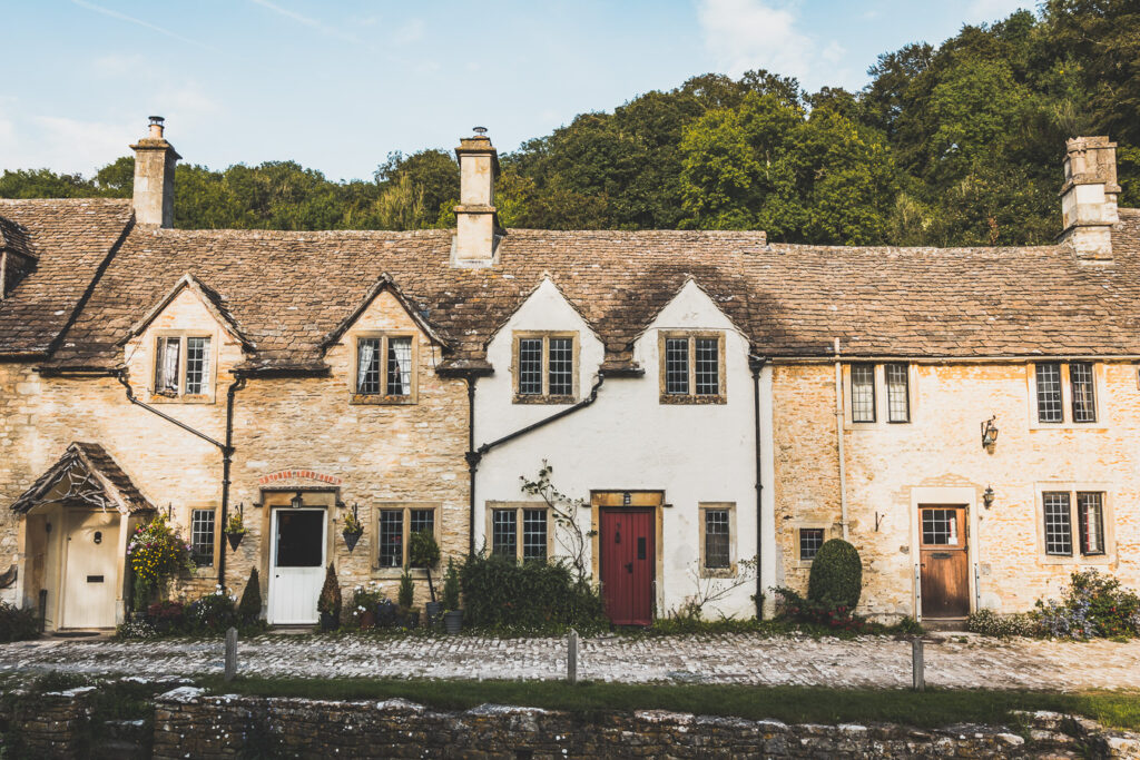 Castlecombe