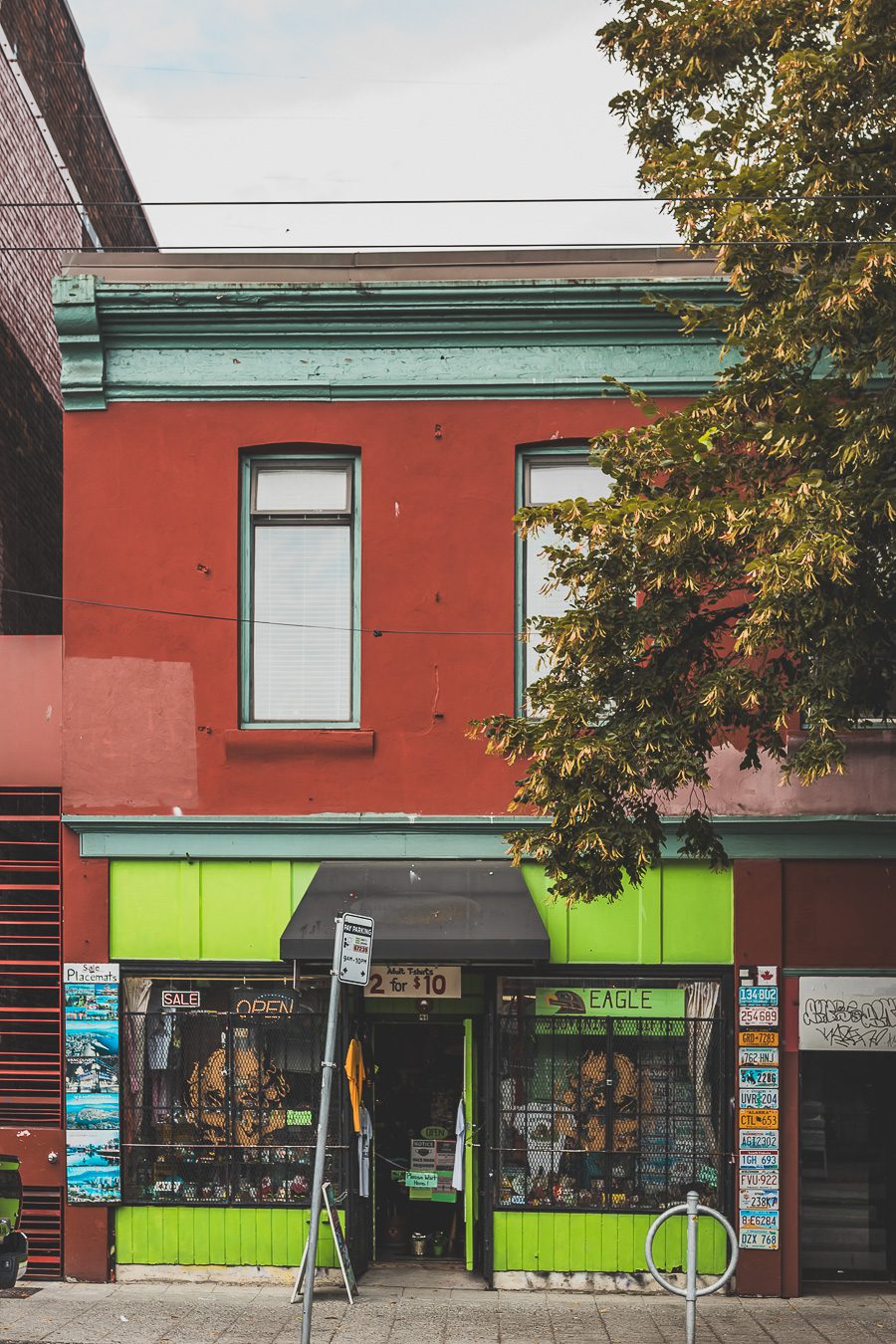 Découvrez Vancouver en seulement 1 jour ! Entre ses paysages à couper le souffle, ses parcs verdoyants et ses quartiers vibrants, cette ville iconique du Canada vous promet une escapade mémorable. Que voir, où aller, comment optimiser votre temps ? Suivez notre guide pour un city trip parfait en Amérique du Nord. Préparez-vous à explorer les incontournables de Vancouver et à vivre une journée riche en découvertes. Cliquez ici pour tous nos conseils et astuces !