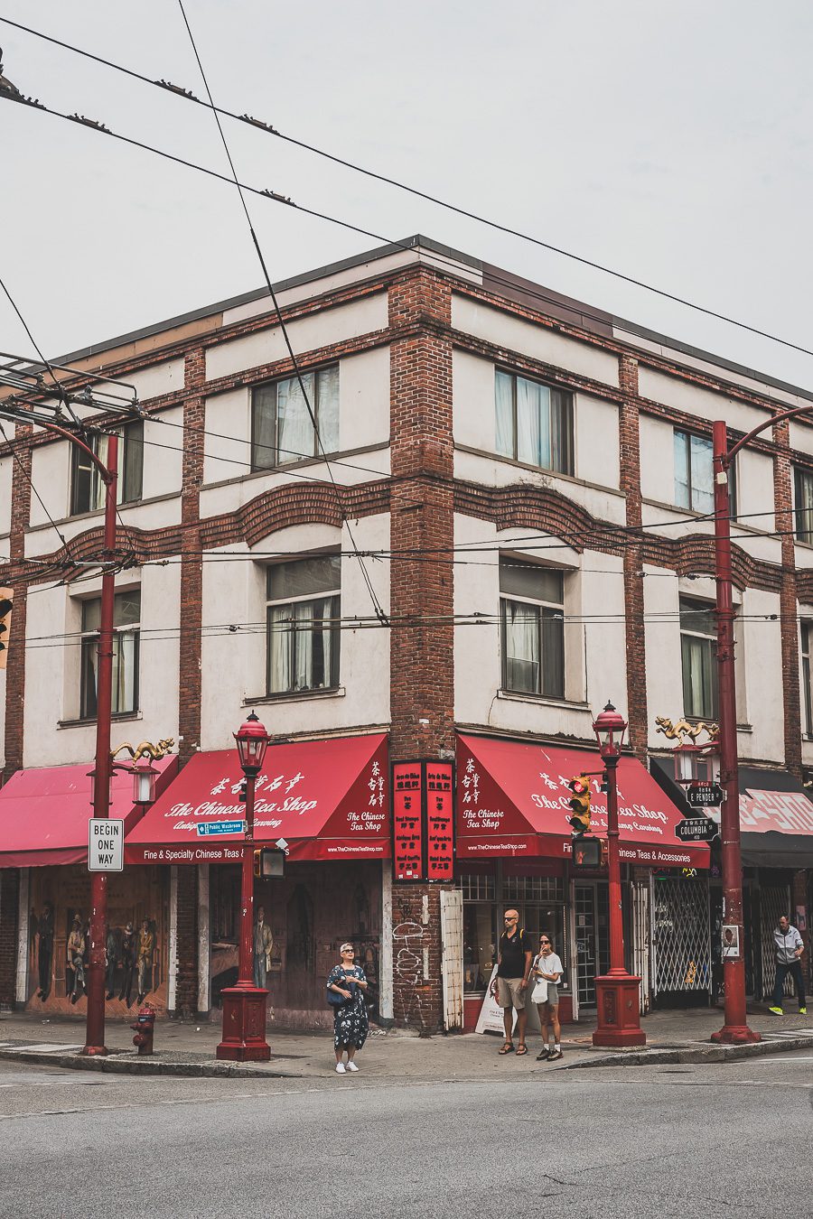 Découvrez Vancouver en seulement 1 jour ! Entre ses paysages à couper le souffle, ses parcs verdoyants et ses quartiers vibrants, cette ville iconique du Canada vous promet une escapade mémorable. Que voir, où aller, comment optimiser votre temps ? Suivez notre guide pour un city trip parfait en Amérique du Nord. Préparez-vous à explorer les incontournables de Vancouver et à vivre une journée riche en découvertes. Cliquez ici pour tous nos conseils et astuces !