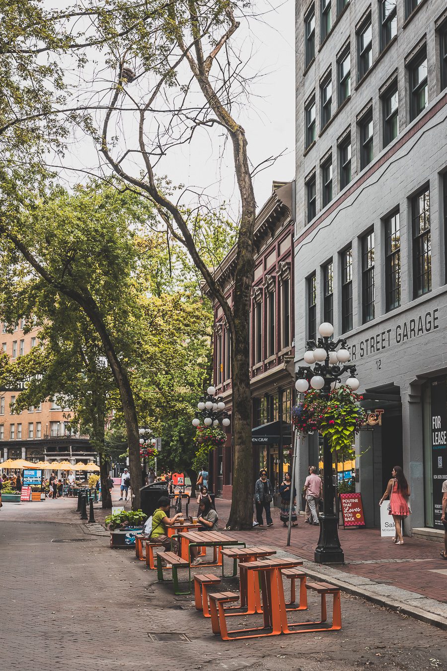 Découvrez Vancouver en seulement 1 jour ! Entre ses paysages à couper le souffle, ses parcs verdoyants et ses quartiers vibrants, cette ville iconique du Canada vous promet une escapade mémorable. Que voir, où aller, comment optimiser votre temps ? Suivez notre guide pour un city trip parfait en Amérique du Nord. Préparez-vous à explorer les incontournables de Vancouver et à vivre une journée riche en découvertes. Cliquez ici pour tous nos conseils et astuces !